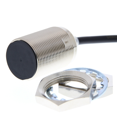 Omron proximity sensor, inductive, nickel-brass,