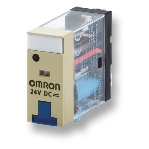 OMRON Relay, plug-in, DPDT, 5 A 120 VAC